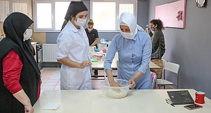 Buca Belediyesi kurslarına kadınlardan yoğun ilgi