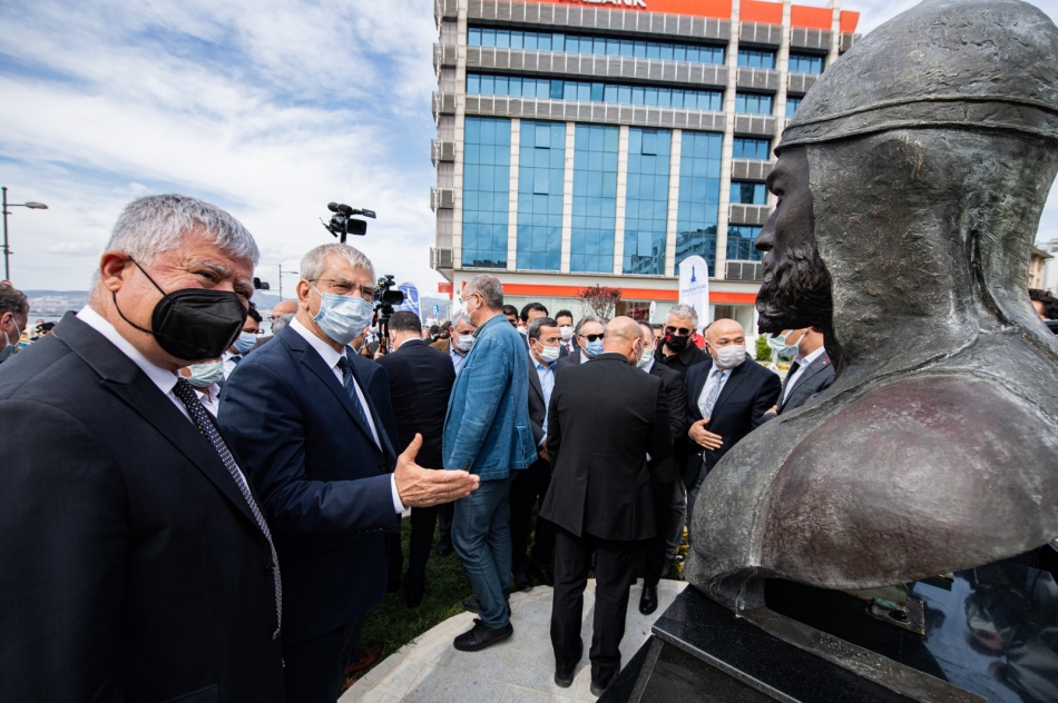 Çaka Bey Büstü açıldı