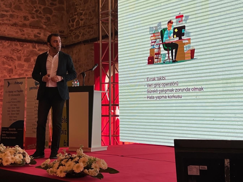 Çağdaş Grup gençlerle buluştu