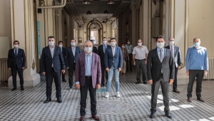 Başkan Sürekli’den sağlıkçılar ve esnafla bayramlaşma