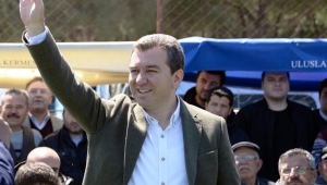 Bergama’da 19 Mayıs coşkusu belediye hoparlöründe