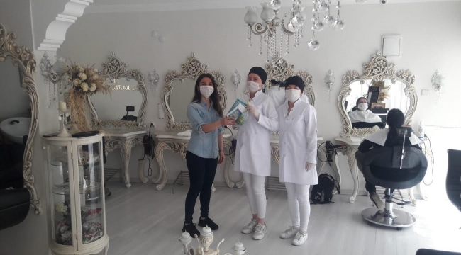 Bergama’da berber ve kuaförlere Covid-19 sağlık paketi