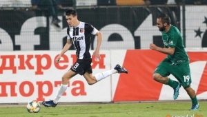 Bulgaristanlı futbolcu Türkiye'de forma giymek istiyor