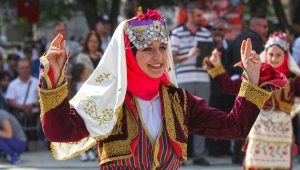 Karabağlar’da 19 Mayıs coşkusu