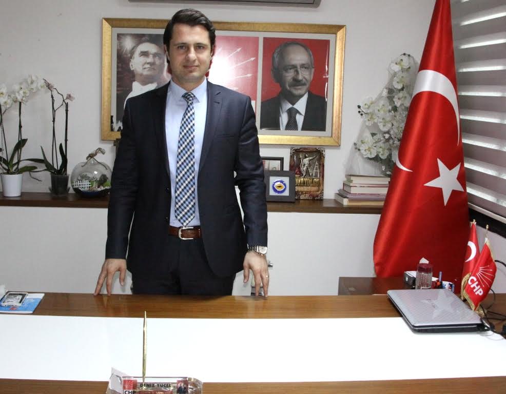 Yücel'den Anneler Günü mesajı