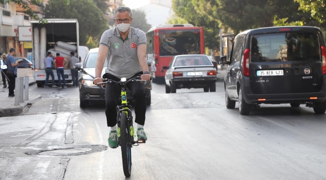 (Foto Galerili Haber) Başkan Arda'dan bisikletli mesai