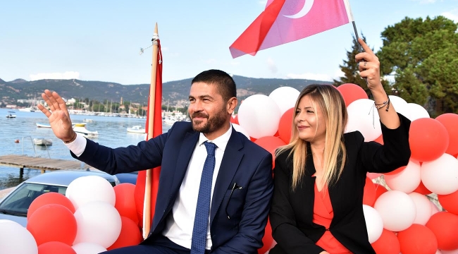 (Foto Galerili Haber) Foça'da 29 Ekim gururla yaşandı