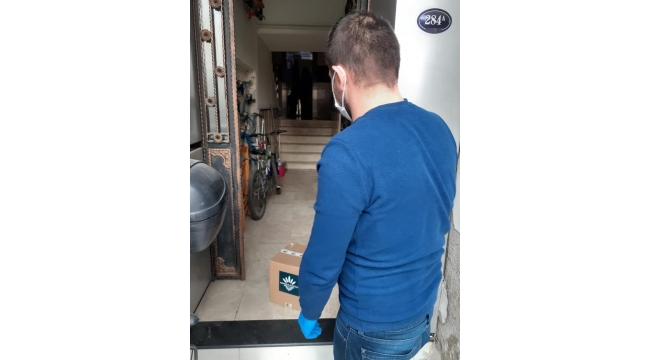 Karabağlar Belediyesi zor günlerinde yanlarında