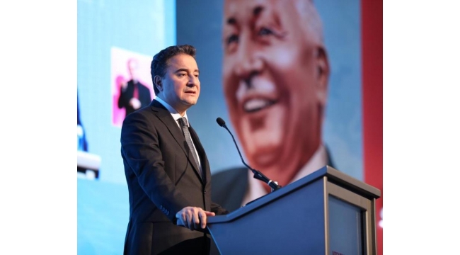 Ali Babacan: “Mazlumdan yana duranlar, devlet gücü ellerine geçtiğinde zulmeden olmamalıdır”