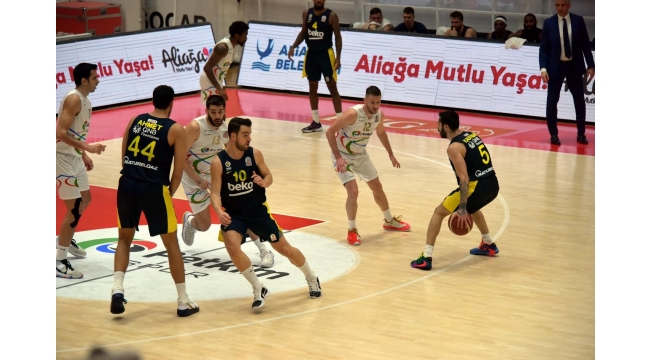 (Foto Galerili Haber) Aliağa Petkimspor, Fenerbahçe Beko'ya mağlup oldu
