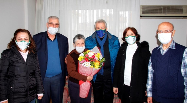 (Foto Galerili Haber) Başkan Eriş’ten Sevgililer Günü sürprizi