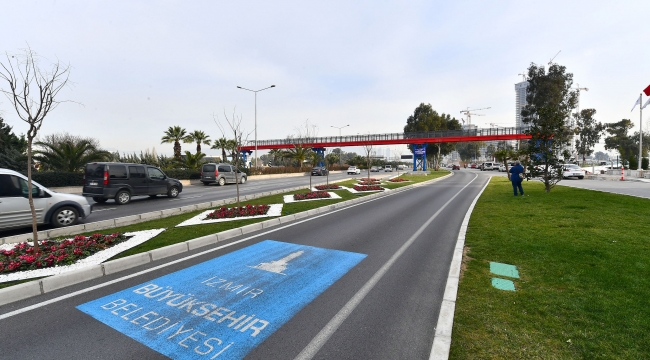 (Foto Galerili Haber) Büyükşehir’den Buca ve Konak’a iki yeni yaya üst geçidi