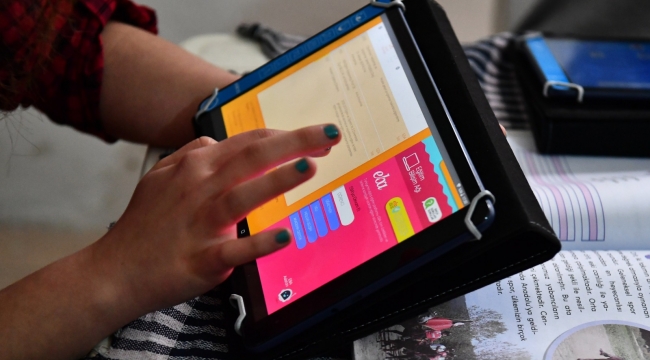 (Foto Galerili Haber) Büyükşehir’den önce internet sonra tablet desteği