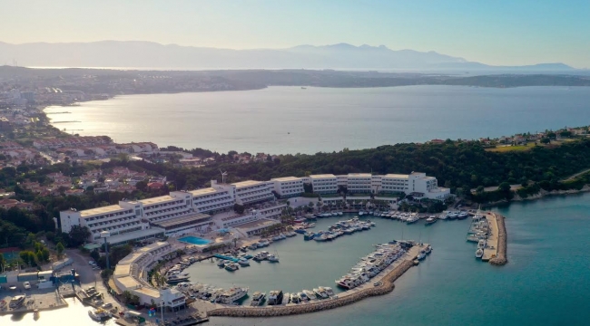 Altın Yunus Çeşme Resort & Termal Otel 1 Nisan'da kapılarını açıyor!