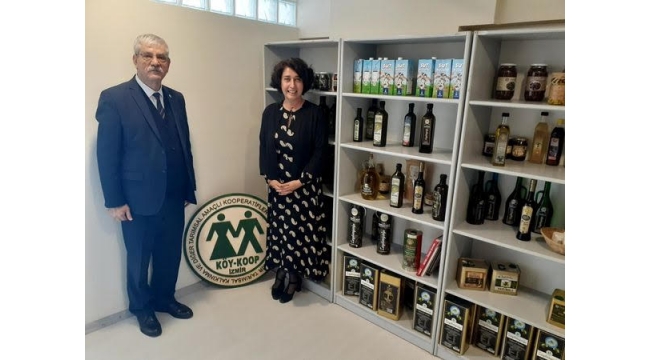 CHP İzmir Milletvekili Kani Beko, Köy-Koop Başkanı Neptün Soyer'i ziyaret etti