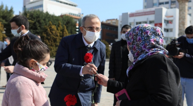 (Foto Galerili Haber) AK Parti İzmir İl Başkanı Kerem Ali Sürekli “Kadın emeği neredeyse; AK Parti İzmir oradaydı…”
