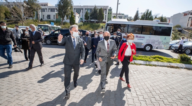 (Foto Galerili Haber) Başkan Soyer: Çocuklara daha çok sürprizimiz olacak