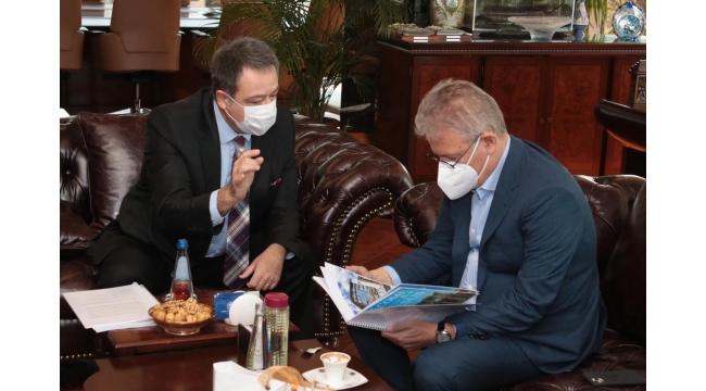 Tercan: İzmir'in tanıtımında Bergama ve Efes öne çıkarılmalı