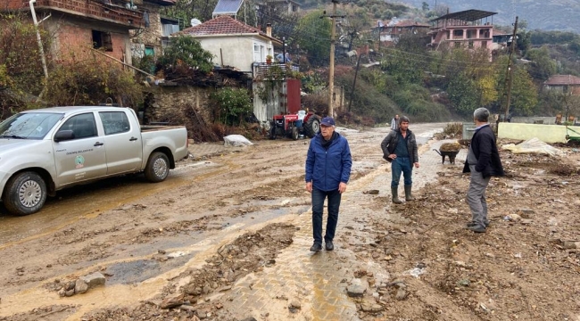 (Foto Galerili Haber) Başkan Eriş, aşırı yağış sonrası sahada inceleme yaptı