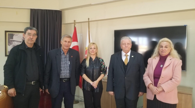 İZMİR VE MANİSA GAZETECİLER CEMİYETLERİNDEN GÜÇBİRLİĞİ KARARI