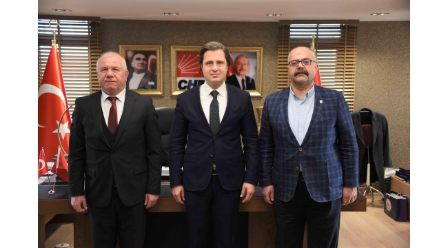 CHP il binasına Kemalpaşa çıkarması