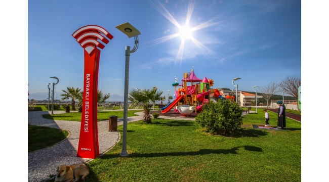 Bayraklı’nın parklarına modern dokunuş