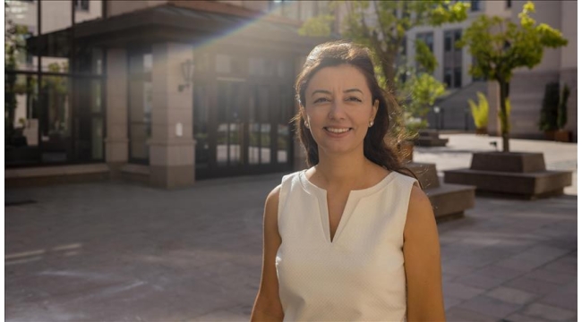 Koç Üniversitesi Öğretim Üyesi Avcı, Dünyanın En Seçkin 20 Bilim Kadını listesine girdi