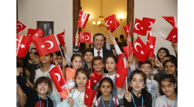 Konak’ta Cumhuriyet Bayramı hafta boyunca kutlanacak
