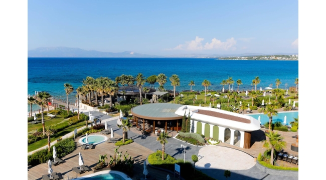 Reges Otel'den