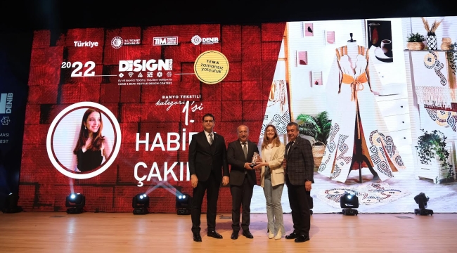 İEÜ’lü tasarımcılara Denizli’den iki ödül