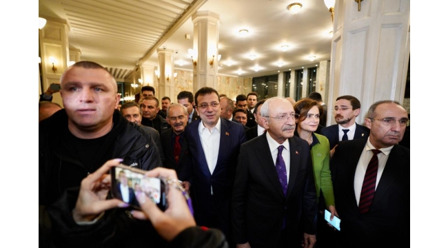 Kılıçdaroğlu ve Davutoğlu'ndan İmamoğlu'na destek
