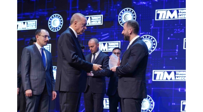 SOCAR Türkiye’ye “Stratejik Partnerlik” ödülü