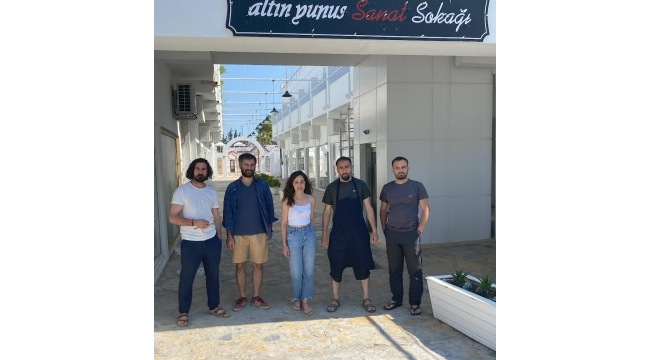 Altın Yunus Resim Atölyeleri'ne 30 genç sanatçı katılıyor