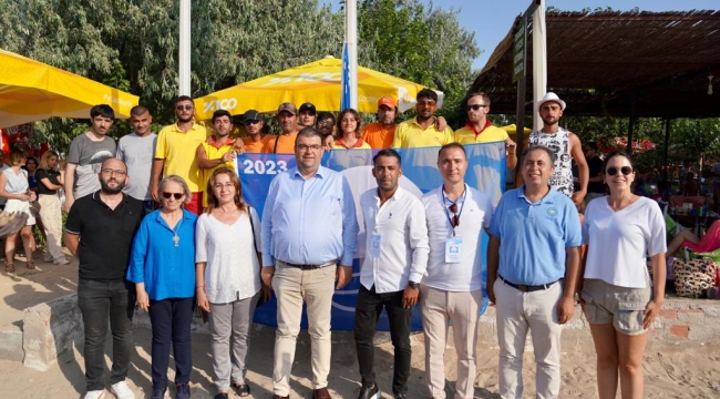 Seferihisar’da plajlara “mavi bayraklar