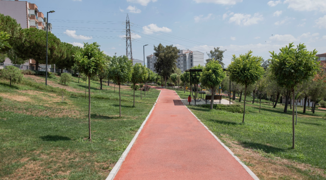 Başkan Soyer Çiğli’de çevre düzenleme çalışmalarını inceledi
