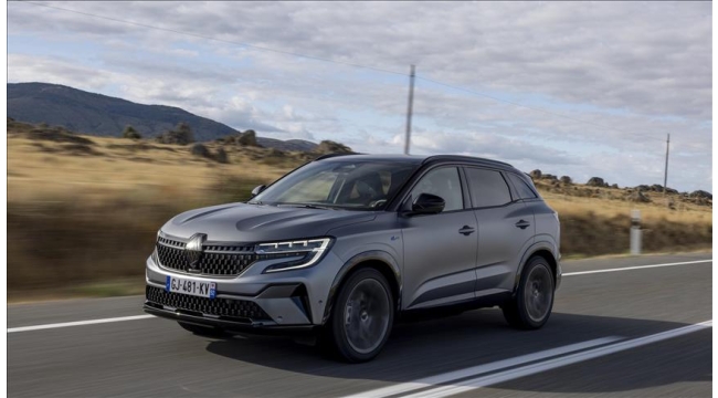 Renault Austral, 200 hp E-Tech Türkiye'de yollara çıkıyor