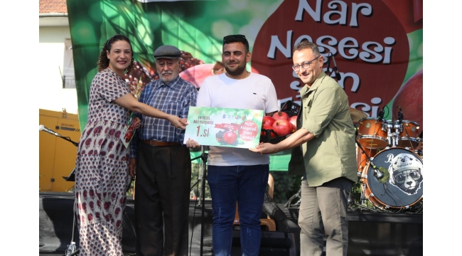Efes Selçuk nar tanesi ile şenlendi