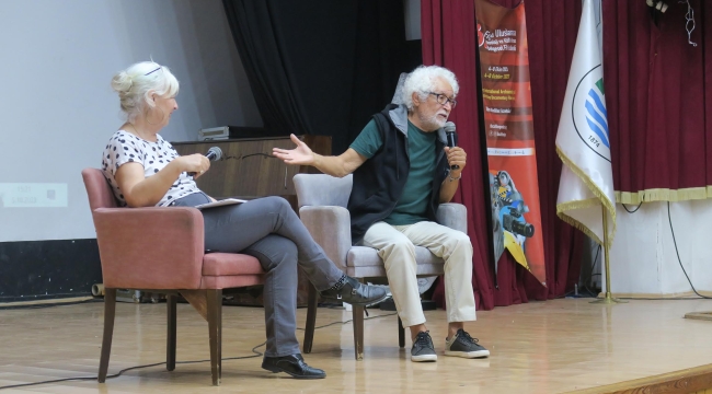 Foça Uluslararası Arkeoloji ve Kültürel Miras Film Festivali devam ediyor