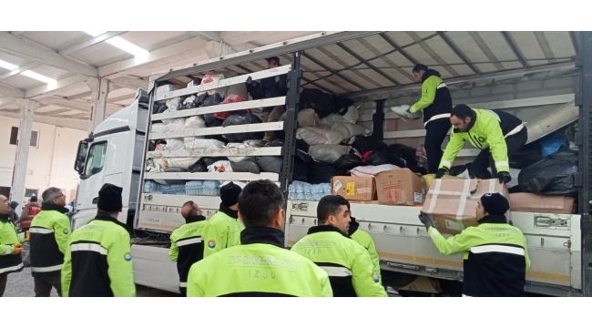 İzmir’den Hatay’a 244’üncü destek tırı gönderildi