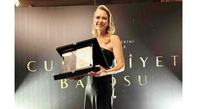 Migros, cumhuriyetin 100. yılını Cumhuriyet Beratı'yla kutluyor