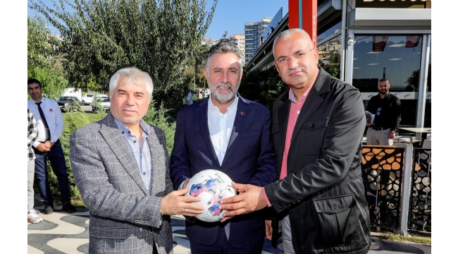 Bayraklı'da amatör spor kulüplerine destek