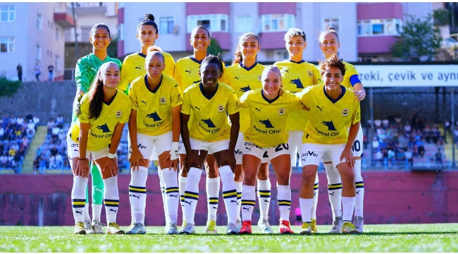 Fenerbahçe Petrol Ofisi kadın futbol takımı ilk kez Ülker Stadyumu'nda sahaya çıkıyor