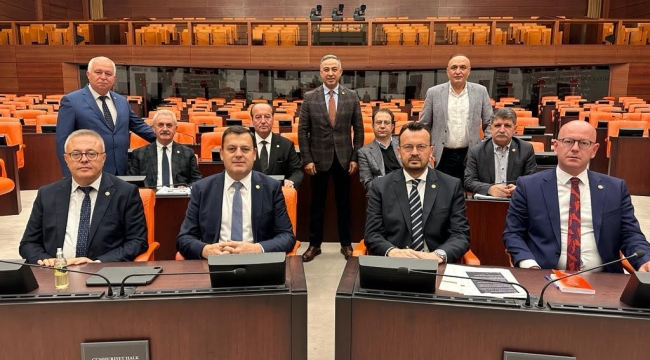 Meclis'teki adalet nöbeti sürüyor