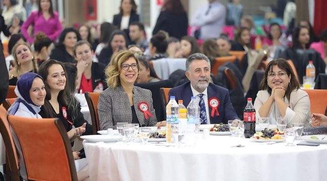 Öğretmen Başkan meslektaşlarıyla buluştu