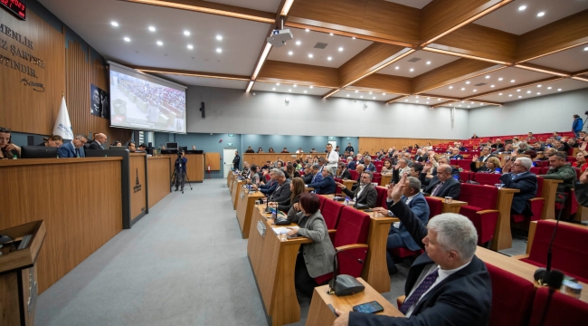 Soyer: Üç projenin maliyeti 1 milyar 235 milyon Euro