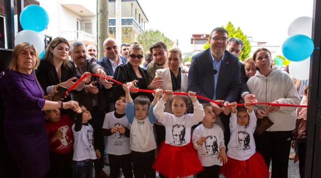 Seferihisar'da "Gündüz Çocuk Bakımevi" ve "Oyun Sokağı" açıldı