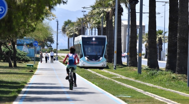 İzmir'in tramvay hatları için araç alım ihalesi yapıldı