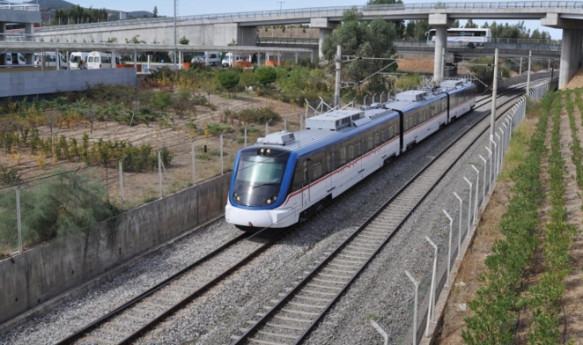 İzBB Meclisi İZBAN'da 90 dakika uygulamasını kaldırdı