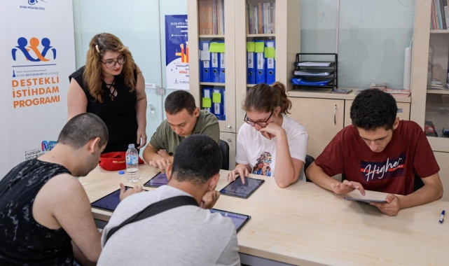 Nöroçeşitli gençlere istihdam köprüsü: İŞ İN