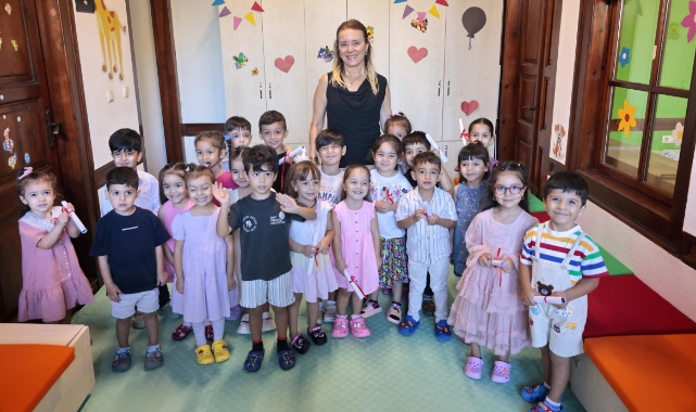 Başkan Mutlu, Oyun Evi’nin minikleriyle buluştu